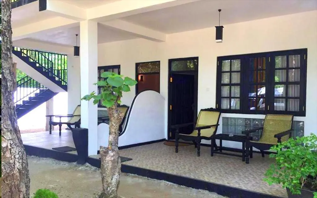 Otel Flower Garden Eco Village Sigiriya