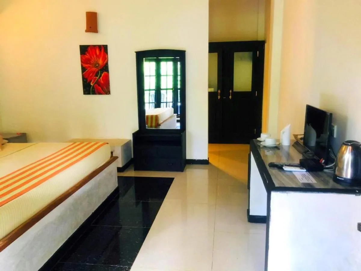 Flower Garden Eco Village Sigiriya Otel