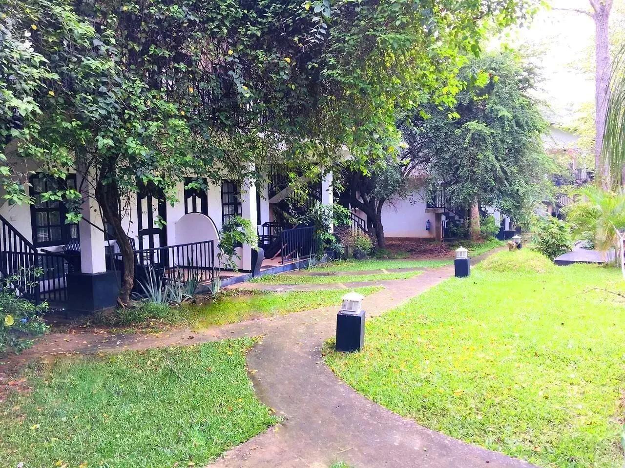 **** Otel Flower Garden Eco Village Sigiriya Sri Lanka