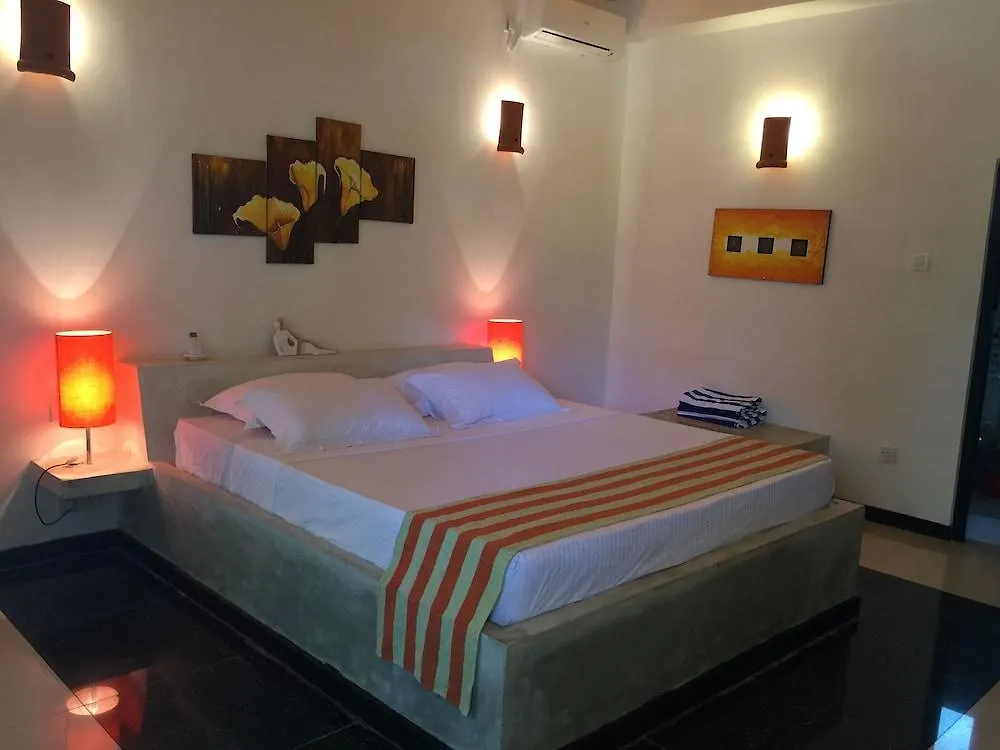 Otel Flower Garden Eco Village Sigiriya